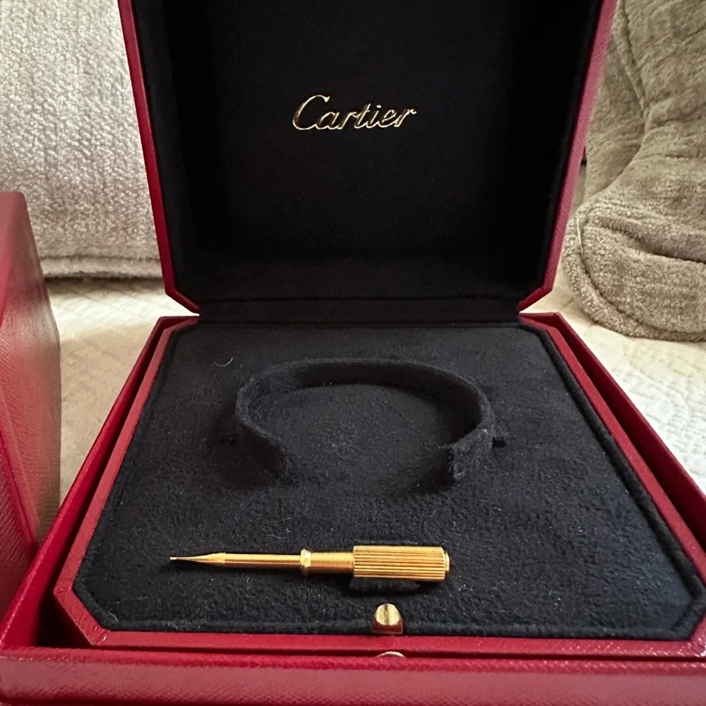 Cartier LOVE Bracelet | 18k Yellow Gold - Picture 9 of 11